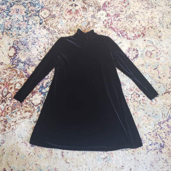 Vintage Dresses & Skirts - Vintage Black Velour Swing Dress Mockneck Long Sleeve Size M